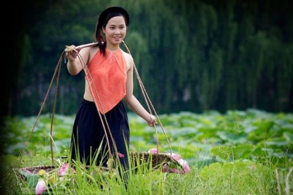 Sự Bùng Nổ Của Video Ngắn và Trí Tuệ Nhân Tạo: Vai Trò Thiết Yếu Của Đào Tạo Kỹ Năng Sáng Tạo Nội Dung_Ma trận điểm truy cập nền tảng